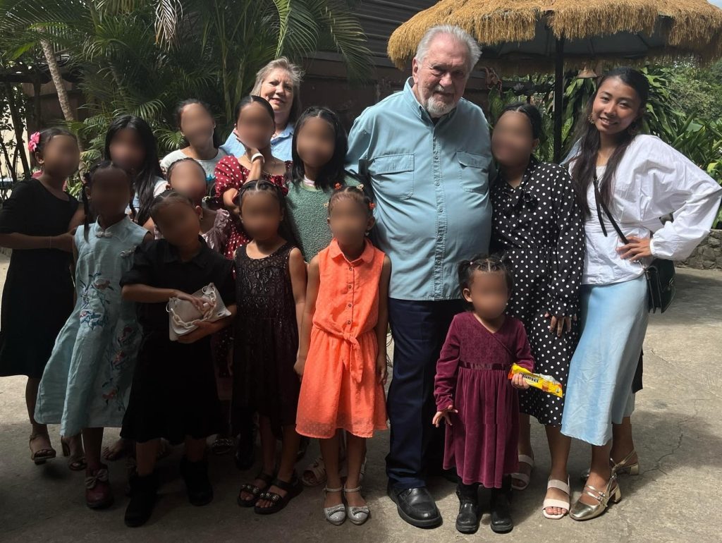 joyce brasfield fellowship group photo